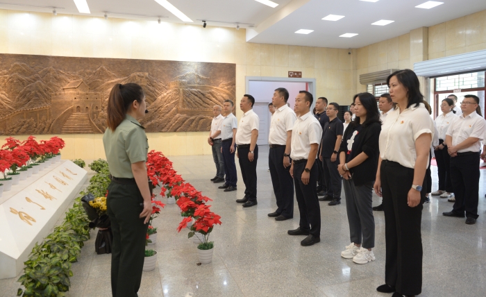 河北高速承德分公司深入开展学<span style=